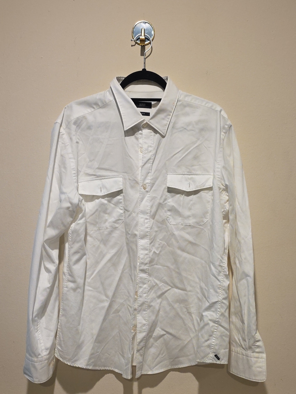 Hugo Boss Size Xl Men's White Button-Down Shirt with Chest Pockets - Slim Fit